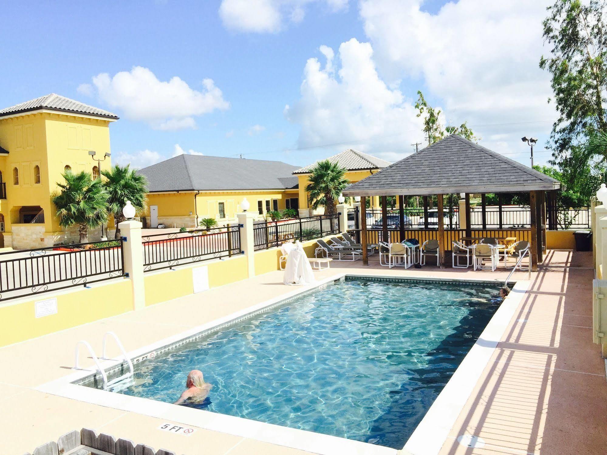 - Weslaco/mercedes Hotel Weslaco