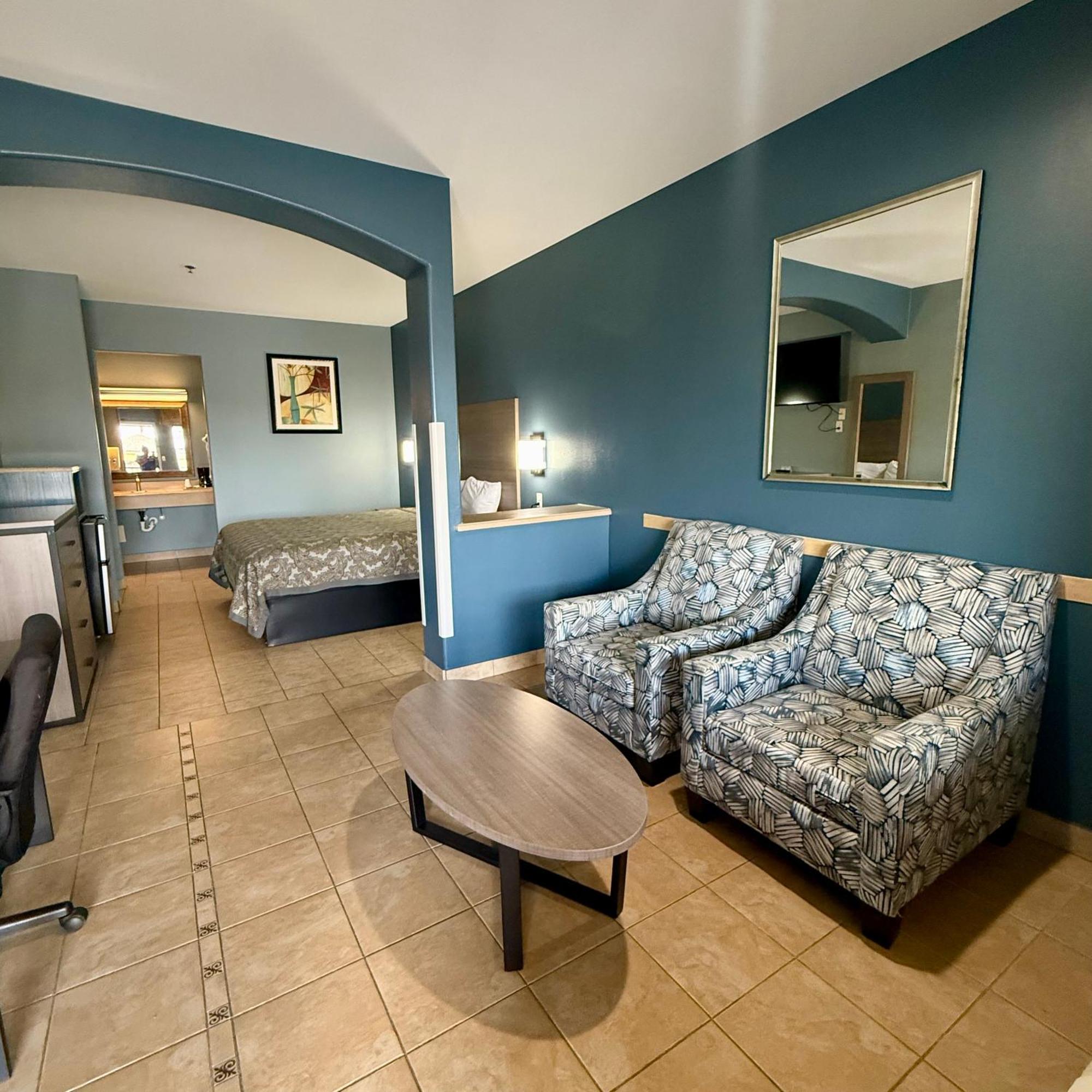 - Weslaco/mercedes Hotel 2*