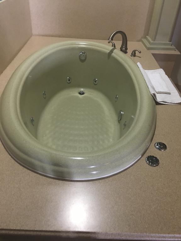 - Weslaco/mercedes Hotel Weslaco