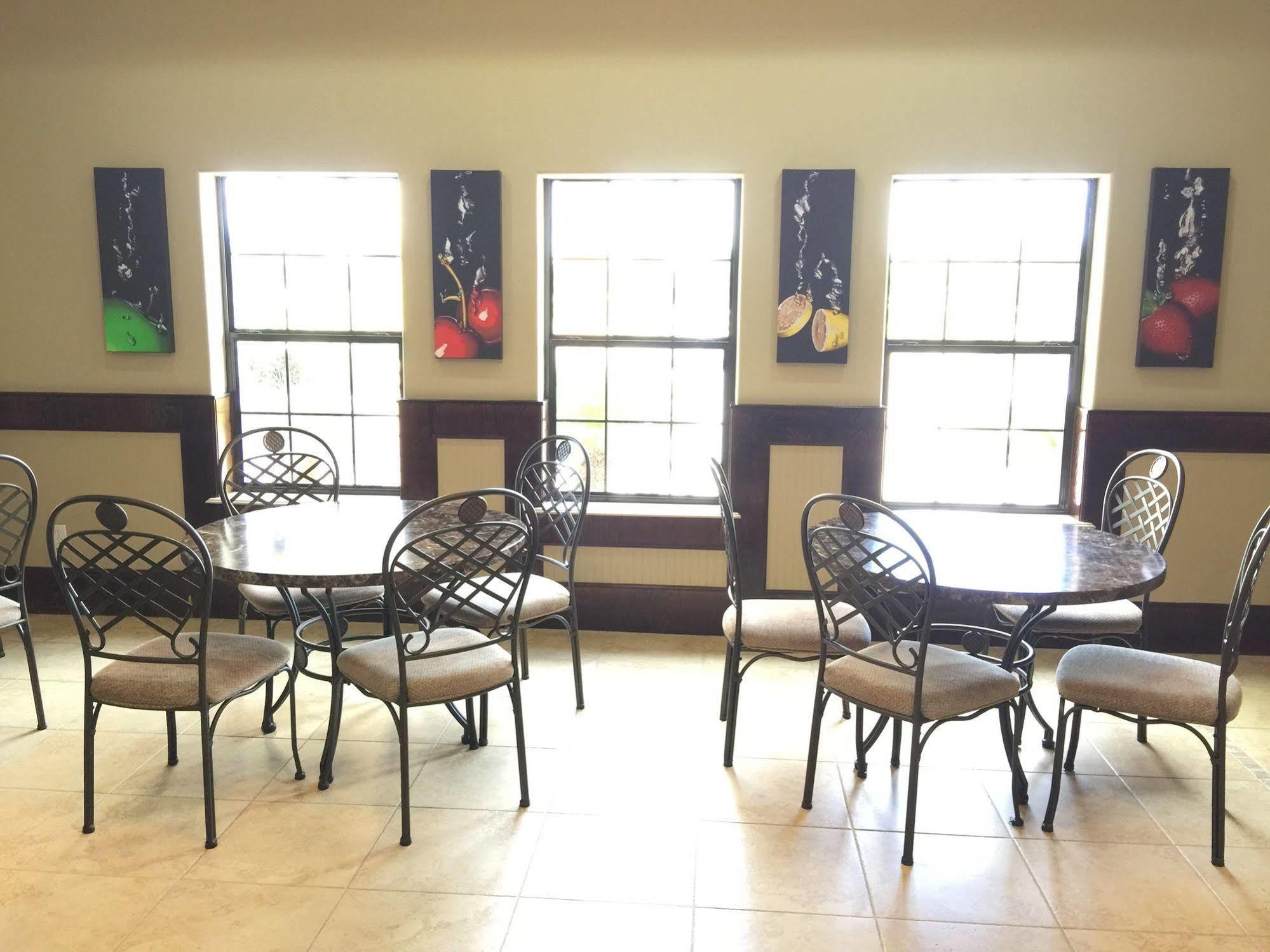 - Weslaco/mercedes Hotel Weslaco