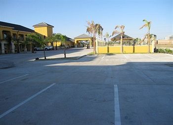 - Weslaco/mercedes Hotel 2*